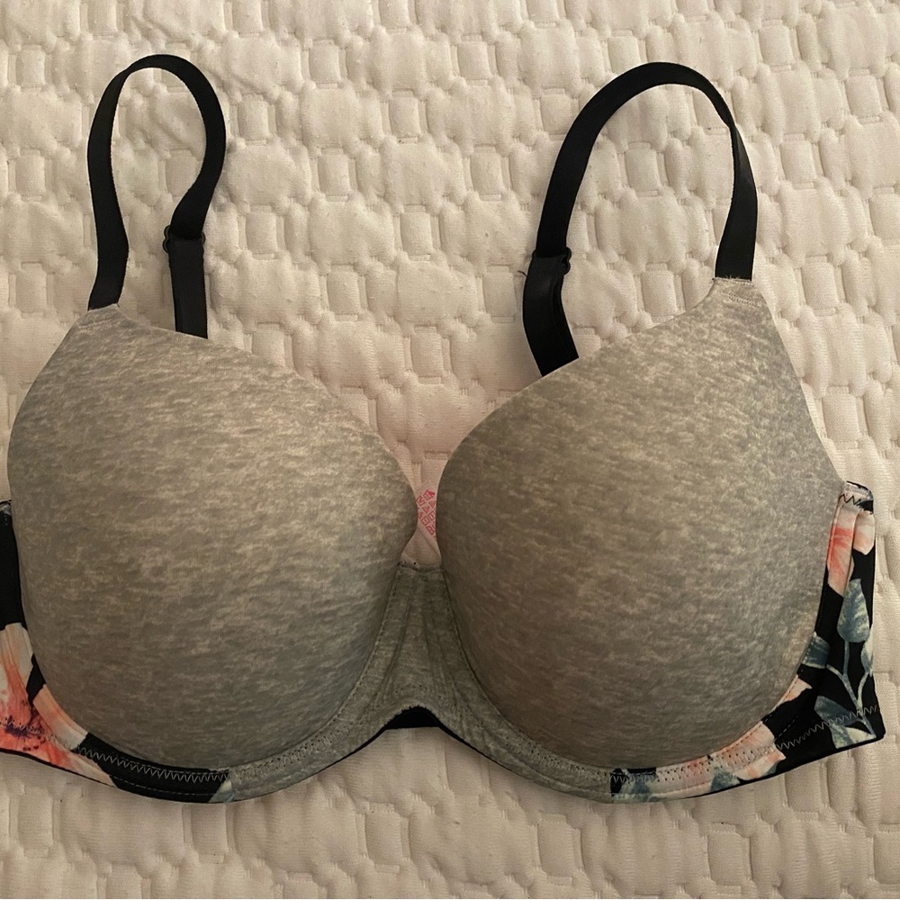 Victoria’s Secret Pink Gray Floral Women's Bra
